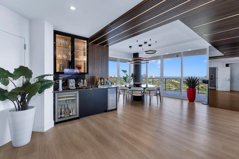 Condominio en venta en Fort Lauderdale, Florida, 4 dormitorios, 356 m2 № 1965420 - foto 22