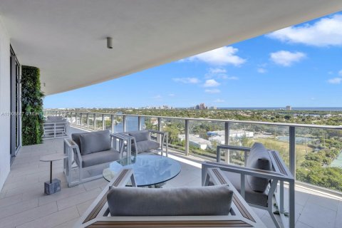 Condominio en venta en Fort Lauderdale, Florida, 4 dormitorios, 356 m2 № 1965420 - foto 21