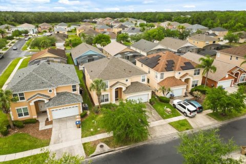 House in Kissimmee, Florida 7 bedrooms, 263.29 sq.m. № 2211774 - photo 8