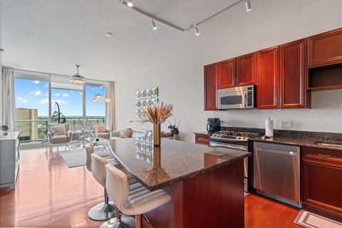 Condo in Orlando, Florida, 2 bedrooms  № 1747373 - photo 7