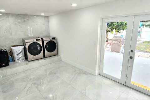 Villa ou maison à vendre à Miami Gardens, Floride: 3 chambres, 127.09 m2 № 1951218 - photo 20
