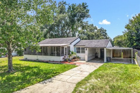House in Sanford, Florida 2 bedrooms, 78.04 sq.m. № 2310026