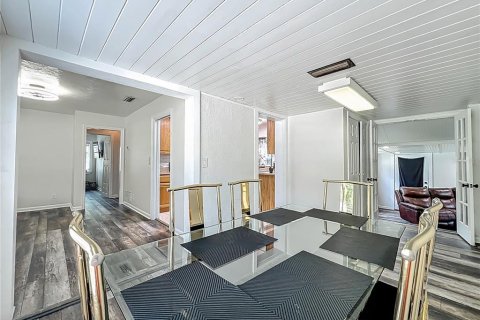 Villa ou maison à vendre à Sanford, Floride: 2 chambres, 78.04 m2 № 2310026 - photo 9