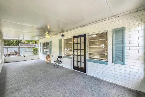 Villa ou maison à vendre à Sanford, Floride: 2 chambres, 78.04 m2 № 2310026 - photo 3
