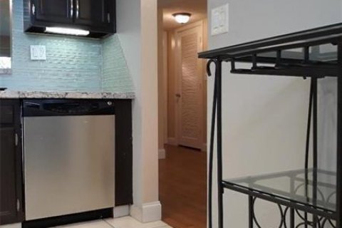 Copropriété à vendre à Coral Springs, Floride: 1 chambre, 77.57 m2 № 2185685 - photo 6