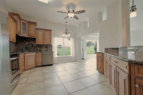 Villa ou maison à vendre à Beverly Hills, Floride: 3 chambres, 181.72 m2 № 2209619 - photo 10