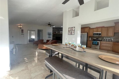 Villa ou maison à vendre à Beverly Hills, Floride: 3 chambres, 181.72 m2 № 2209619 - photo 9