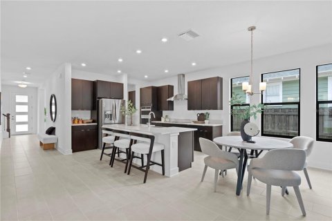 House in Saint Petersburg, Florida 4 bedrooms, 275.27 sq.m. № 1560413 - photo 6
