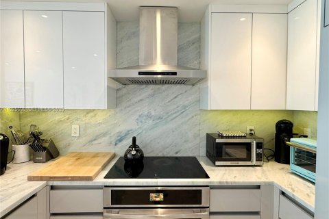 Купить кондоминиум в Майами-Бич, Флорида 1 спальня, 67.17м2, № 1984624 - фото 9