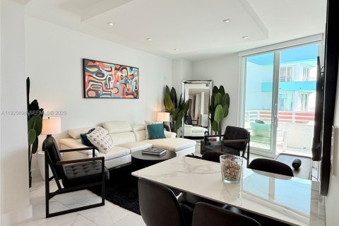 Купить кондоминиум в Майами-Бич, Флорида 1 спальня, 67.17м2, № 1984624 - фото 17