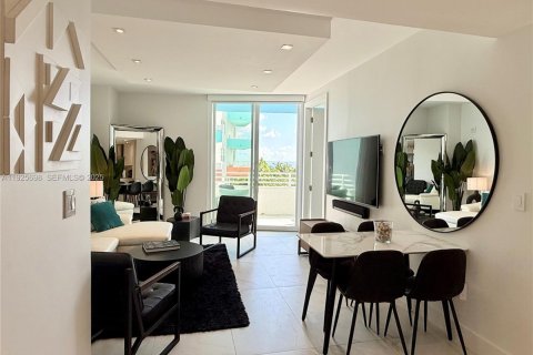 Купить кондоминиум в Майами-Бич, Флорида 1 спальня, 67.17м2, № 1984624 - фото 19