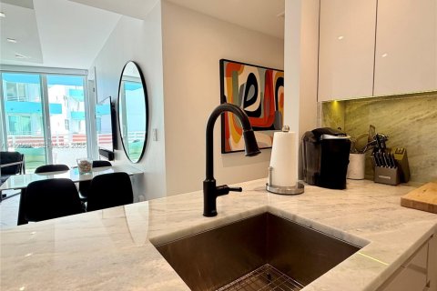 Купить кондоминиум в Майами-Бич, Флорида 1 спальня, 67.17м2, № 1984624 - фото 12