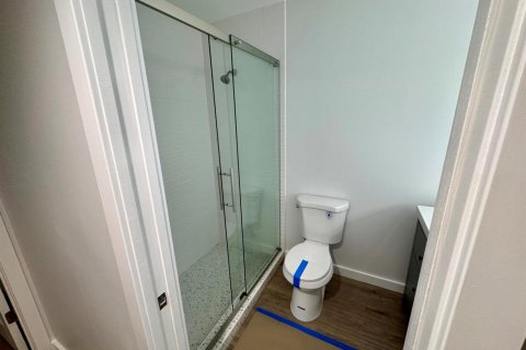 Condo in St. Lucie, Florida, 2 bedrooms № 2246266 - photo 8