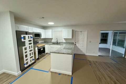 Condo in St. Lucie, Florida, 2 bedrooms  № 2246266