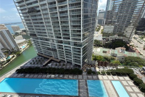 Condominio en alquiler en Miami, Florida, 2 dormitorios, 94.02 m2 № 1977544 - foto 12