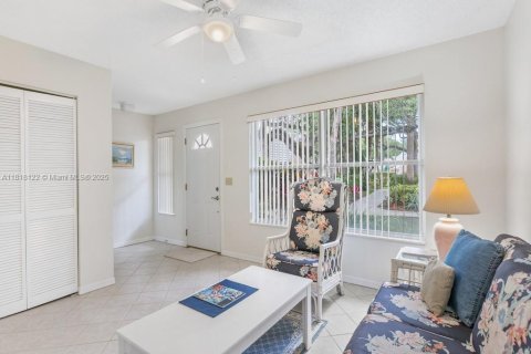 Condominio en venta en Vero Beach, Florida, 3 dormitorios, 198.44 m2 № 1775253 - foto 3