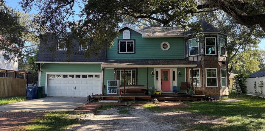 Villa ou maison à Tampa, Floride 3 chambres, 221.48 m2 № 2419148