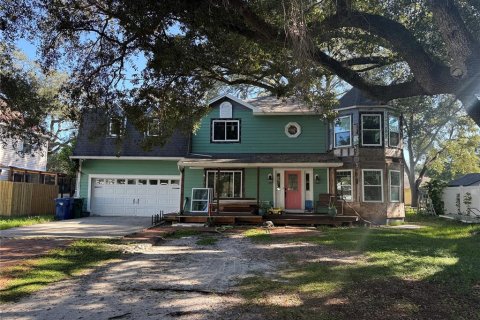 Villa ou maison à vendre à Tampa, Floride: 3 chambres, 221.48 m2 № 2419148 - photo 8