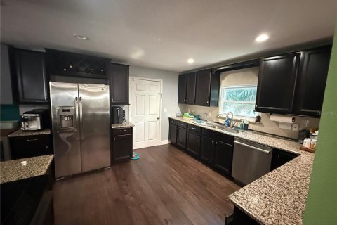 Villa ou maison à vendre à Tampa, Floride: 3 chambres, 221.48 m2 № 2419148 - photo 27