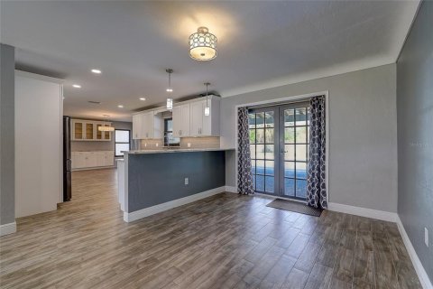 Villa ou maison à vendre à Sarasota, Floride: 4 chambres, 236.99 m2 № 2314923 - photo 12