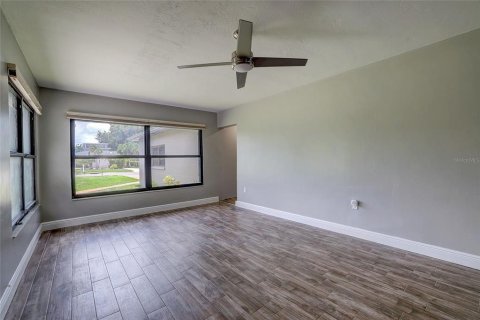 Villa ou maison à vendre à Sarasota, Floride: 4 chambres, 236.99 m2 № 2314923 - photo 23