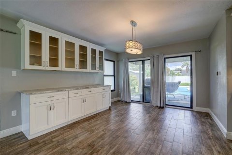 Villa ou maison à vendre à Sarasota, Floride: 4 chambres, 236.99 m2 № 2314923 - photo 29