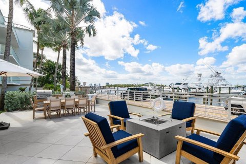 Condo in Palm Beach Shores, Florida, 2 bedrooms  № 2190931 - photo 28