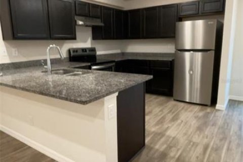 Apartamento en alquiler en Port Charlotte, Florida, 2 dormitorios, 97.73 m2 № 1885034 - foto 6