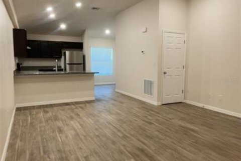 Apartamento en alquiler en Port Charlotte, Florida, 2 dormitorios, 97.73 m2 № 1885034 - foto 5