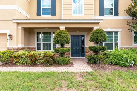 House in Winter Garden, Florida 6 bedrooms, 435.34 sq.m. № 1849853 - photo 4