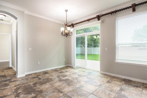 House in Winter Garden, Florida 6 bedrooms, 435.34 sq.m. № 1849853 - photo 19