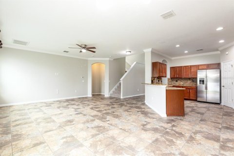 House in Winter Garden, Florida 6 bedrooms, 435.34 sq.m. № 1849853 - photo 16