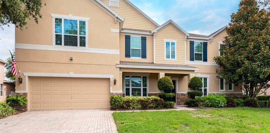 House in Winter Garden, Florida 6 bedrooms, 435.34 sq.m. № 1849853