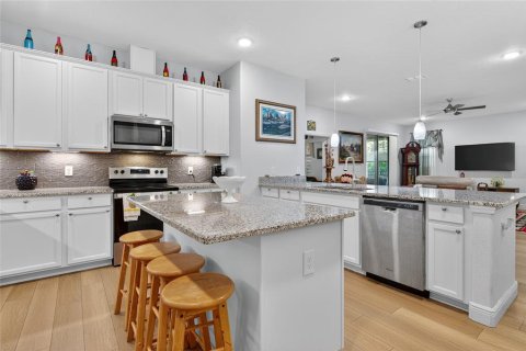 Villa ou maison à vendre à Ormond Beach, Floride: 4 chambres, 186.08 m2 № 2150895 - photo 2
