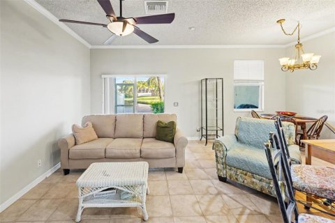 Touwnhouse à vendre à Saint Petersburg, Floride: 3 chambres, 124.77 m2 № 2434879 - photo 3