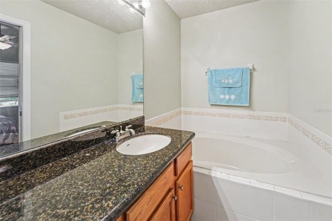 Touwnhouse à vendre à Saint Petersburg, Floride: 3 chambres, 124.77 m2 № 2434879 - photo 17