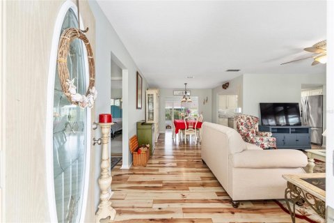 Casa en venta en Summerfield, Florida, 3 dormitorios, 153.29 m2 № 1913135 - foto 6