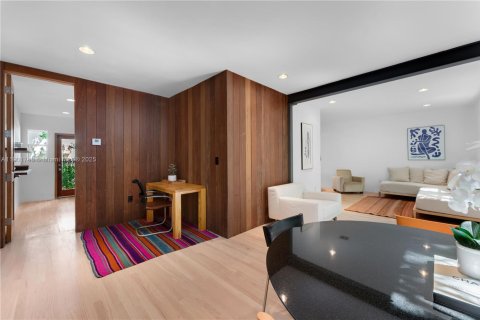 Apartamento en alquiler en Miami Beach, Florida, 1 dormitorio, 85.66 m2 № 1953419 - foto 12