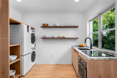 Apartamento en alquiler en Miami Beach, Florida, 1 dormitorio, 85.66 m2 № 1953419 - foto 8