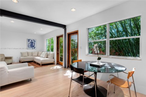 Apartamento en alquiler en Miami Beach, Florida, 1 dormitorio, 85.66 m2 № 1953419 - foto 17