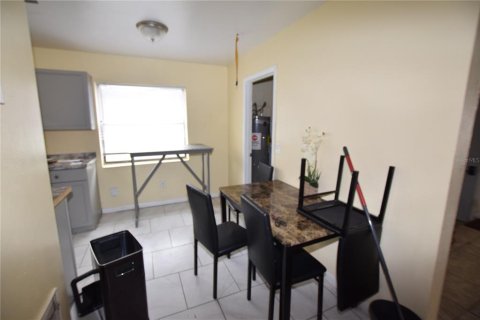 Casa en alquiler en Orlando, Florida, 3 dormitorios, 106.19 m2 № 2103636 - foto 10