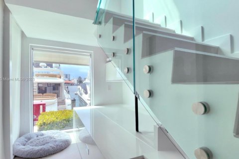 Condo in Sunny Isles Beach, Florida, 2 bedrooms  № 1954058 - photo 4