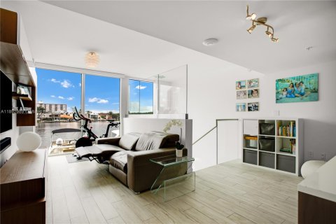 Condo in Sunny Isles Beach, Florida, 2 bedrooms  № 1954058 - photo 5