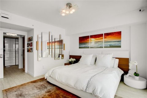Condo in Sunny Isles Beach, Florida, 2 bedrooms  № 1954058 - photo 7