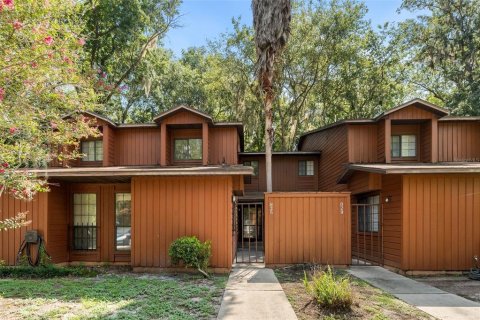 Adosado en Gainesville, Florida 3 dormitorios, 127.28 m2 № 2223472