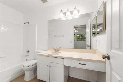 Adosado en venta en Gainesville, Florida, 3 dormitorios, 127.28 m2 № 2223472 - foto 20