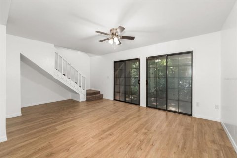 Adosado en venta en Gainesville, Florida, 3 dormitorios, 127.28 m2 № 2223472 - foto 8