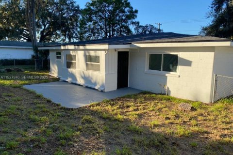 Снять в аренду виллу или дом в Уинтер-Хейвен, Флорида 3 спальни, 128.21м2, № 1988172 - фото 26