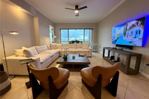 Condominio en alquiler en Orlando, Florida, 2 dormitorios, 169.45 m2 № 1899656 - foto 5