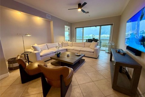 Condominio en alquiler en Orlando, Florida, 2 dormitorios, 169.45 m2 № 1899656 - foto 7